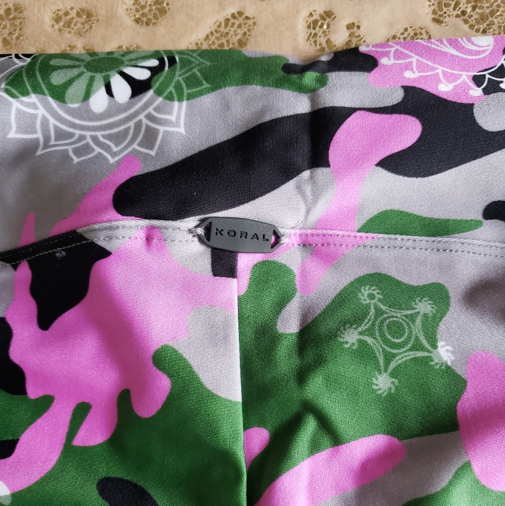 Slalom High Rise Energy Shorts - Bandana Troop - Picture 14 of 17